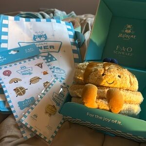 FAO Schwartz NYC Jellycat Diner Pancake